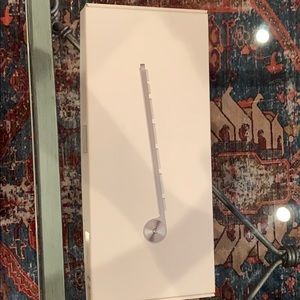 Apple wireless keyboard